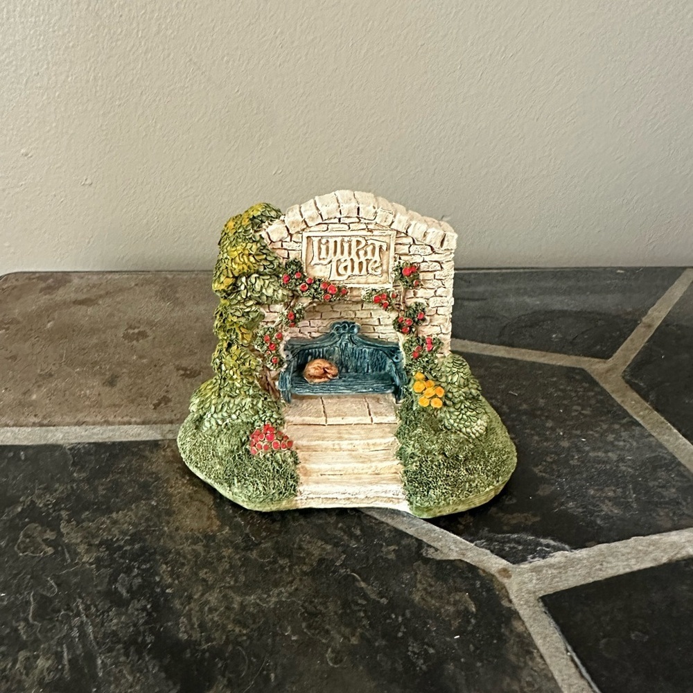 Lilliput Lane Cosy Corner